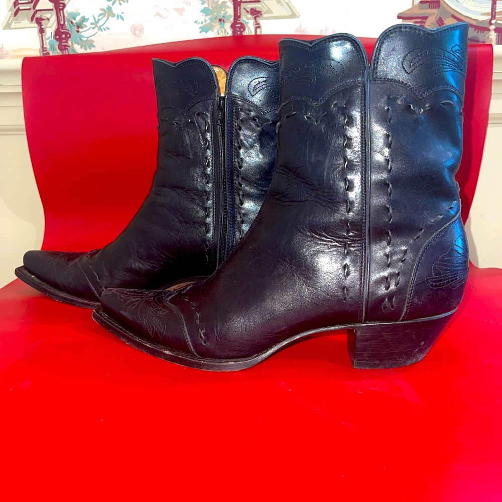 Charlie 1 Horse Cowboy Boots in size 10B